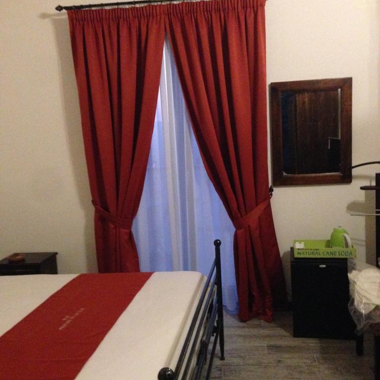 B&B Profumi Di Sicilia San Cataldo  Quarto foto